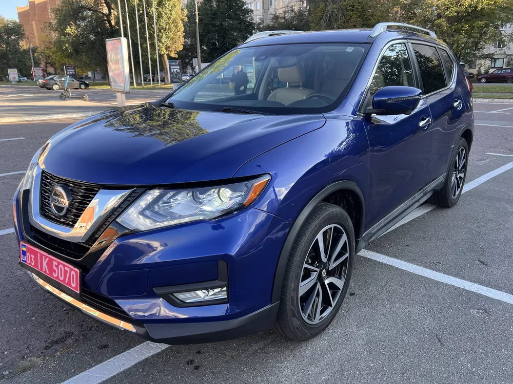 Фото 2019 Nissan Rogue