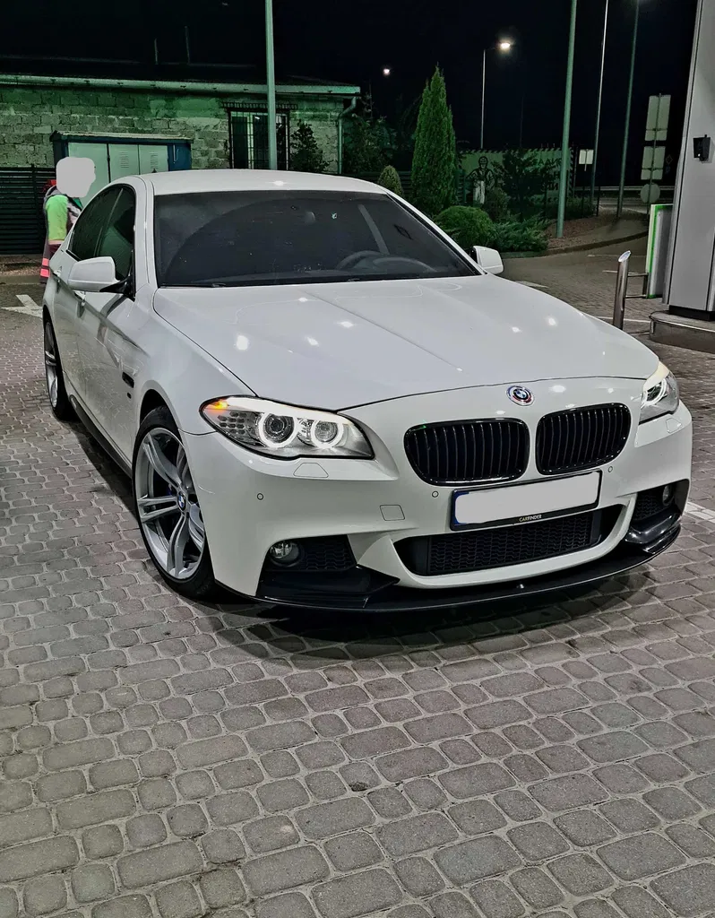 Фото 2011 BMW 5 серія