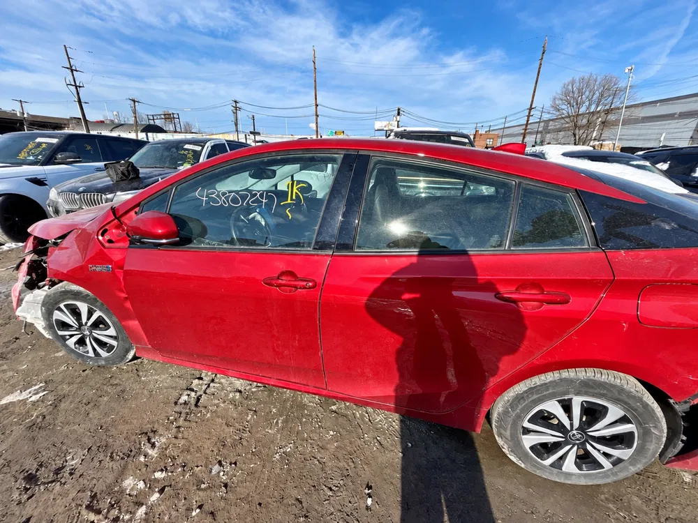 Фото 2018 Toyota Prius