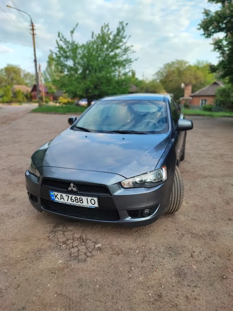 Фото 2009 Mitsubishi Lancer Sportback