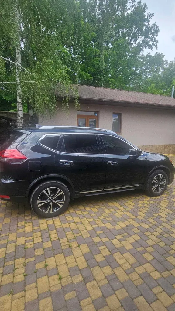 Фото 2017 Nissan Rogue