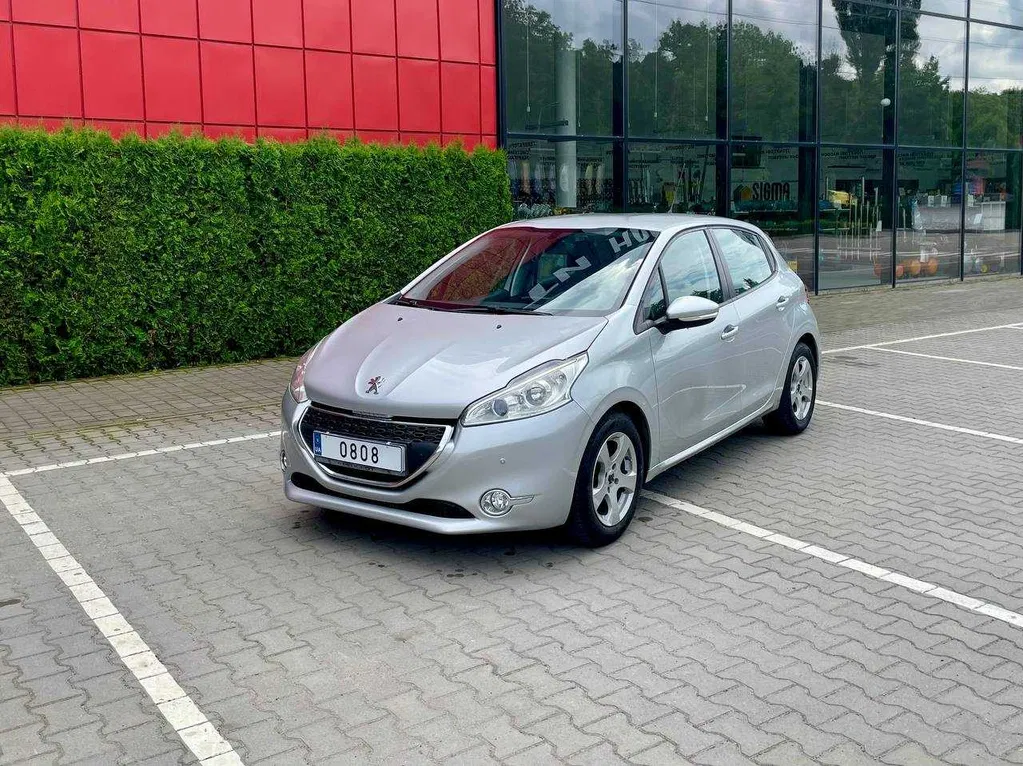 Фото 2014 Peugeot 208