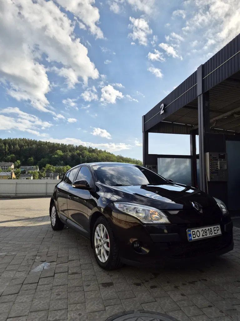 Фото 2011 Renault Megane