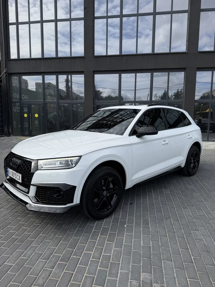 Фото 2017 Audi Q5
