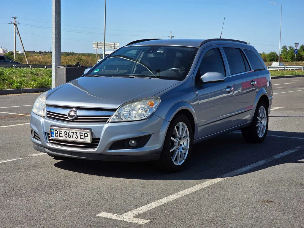 Фото 2007 Opel Astra