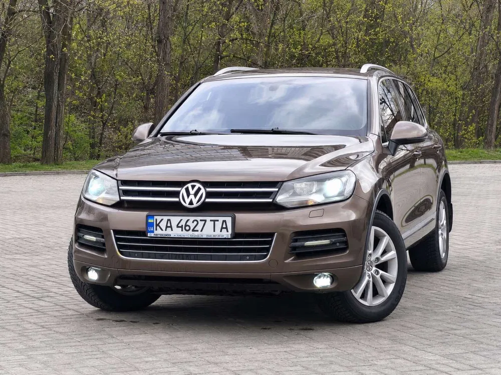 Фото 2012 Volkswagen Touareg