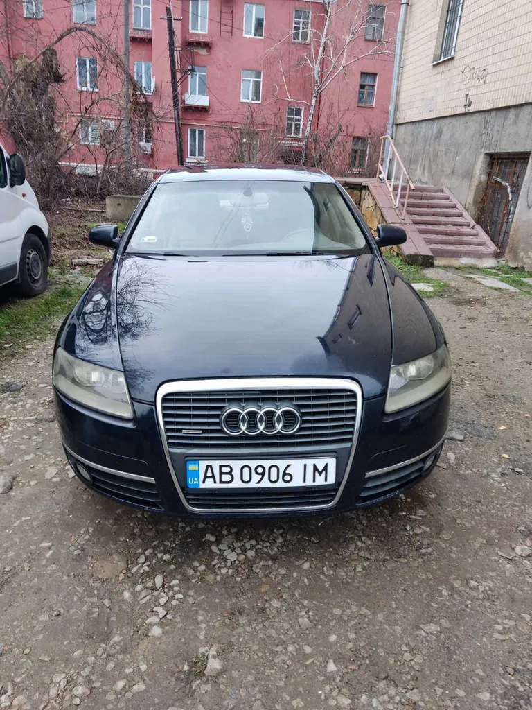 Фото 2005 Audi A6