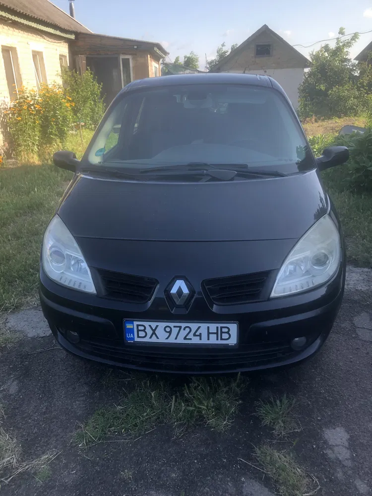 Фото 2008 Renault Scenic