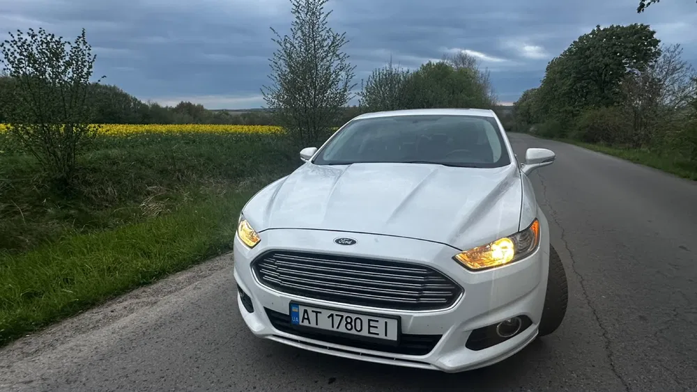 Фото 2013 Ford Fusion