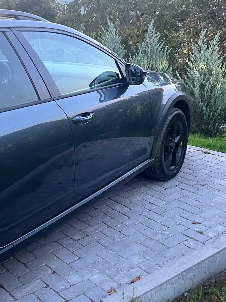 Фото 2019 Skoda Octavia Scout