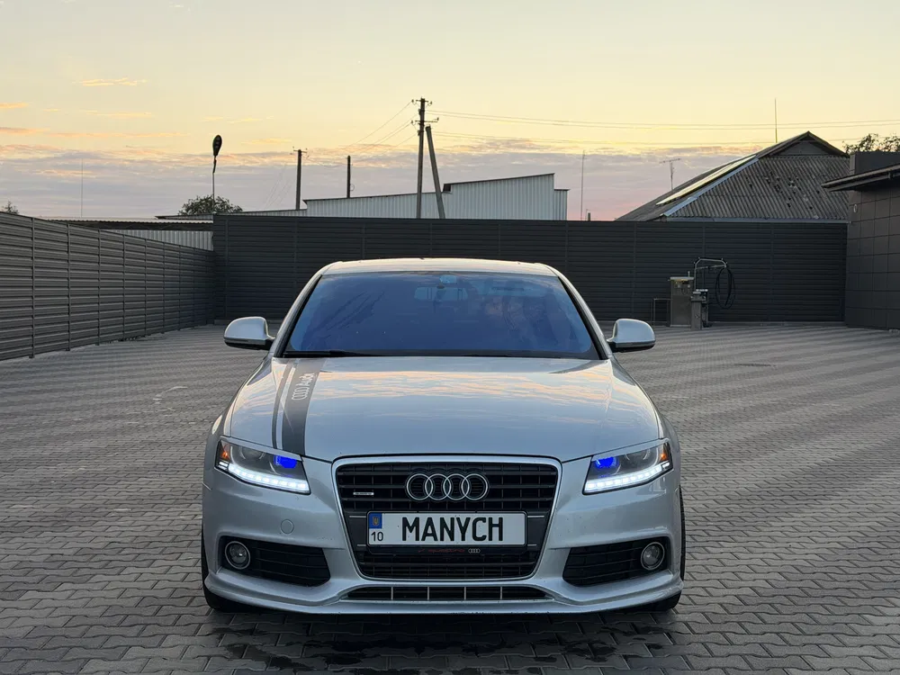 Фото 2009 Audi A4