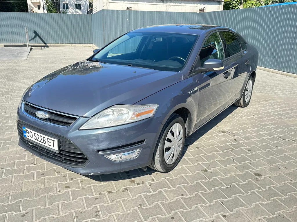 Фото 2011 Ford Mondeo
