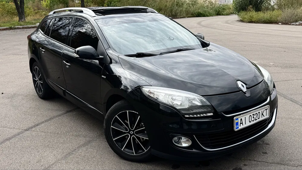 Фото 2012 Renault Megane