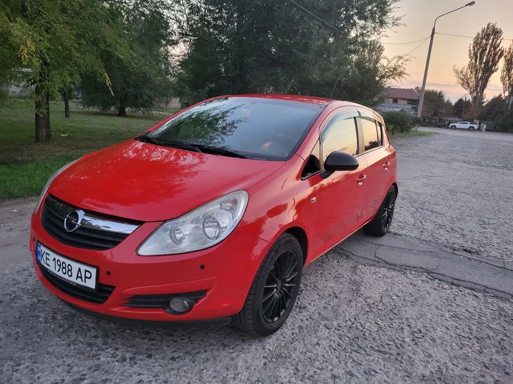 Фото 2010 Opel Corsa