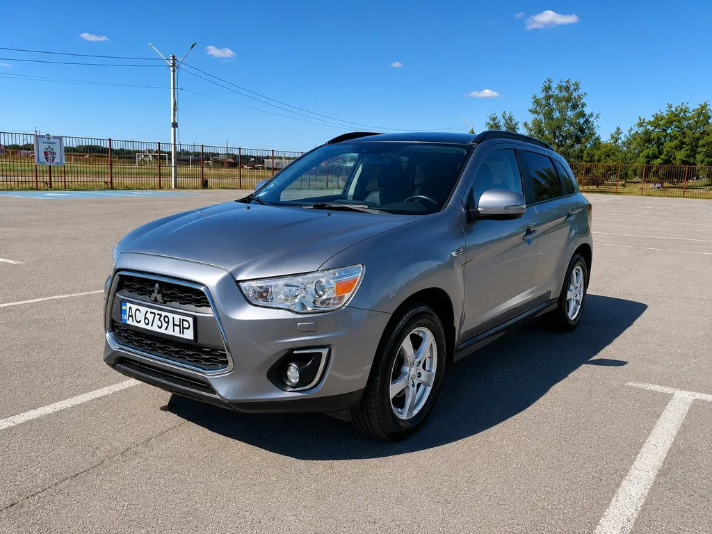 Фото 2013 Mitsubishi ASX