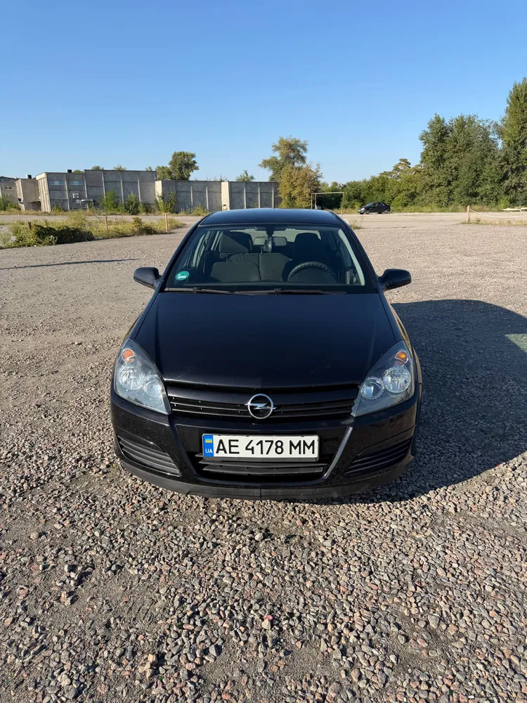 Фото 2005 Opel Astra