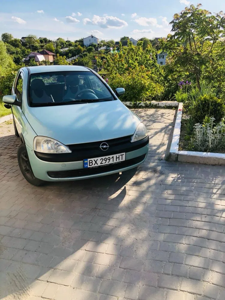 Фото 2001 Opel Corsa