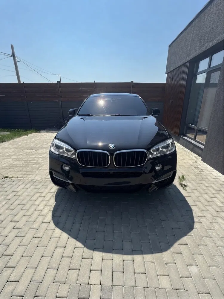 Фото 2016 BMW X6
