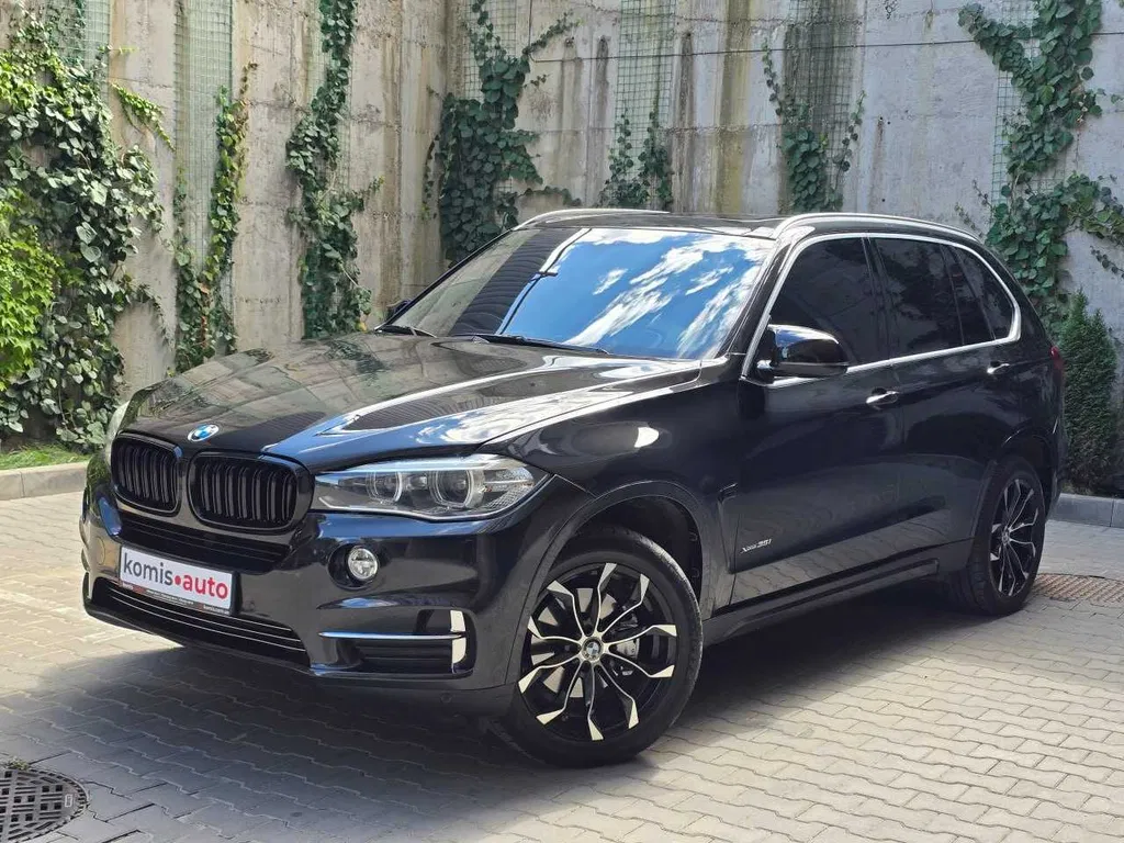 Фото 2013 BMW X5