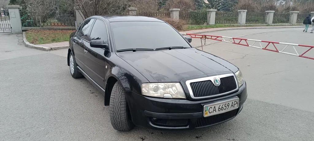 Фото 2003 Skoda Superb