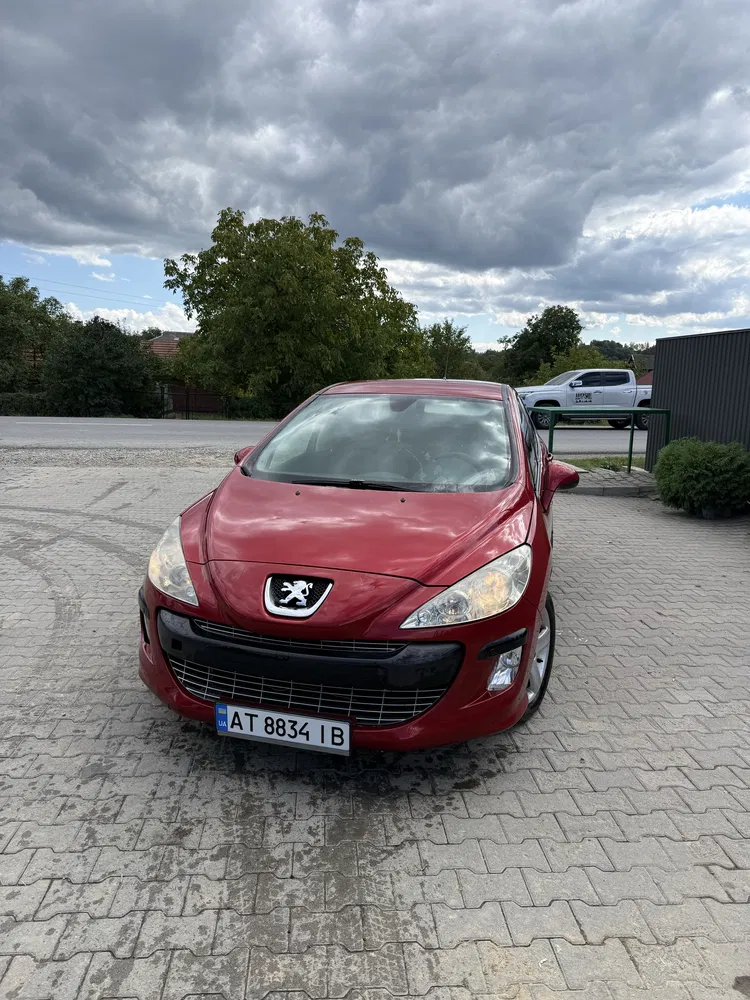 Фото 2008 Peugeot 308