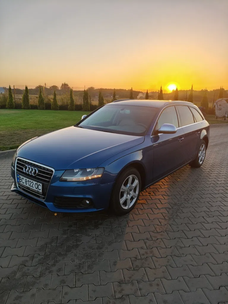 Фото 2008 Audi A4