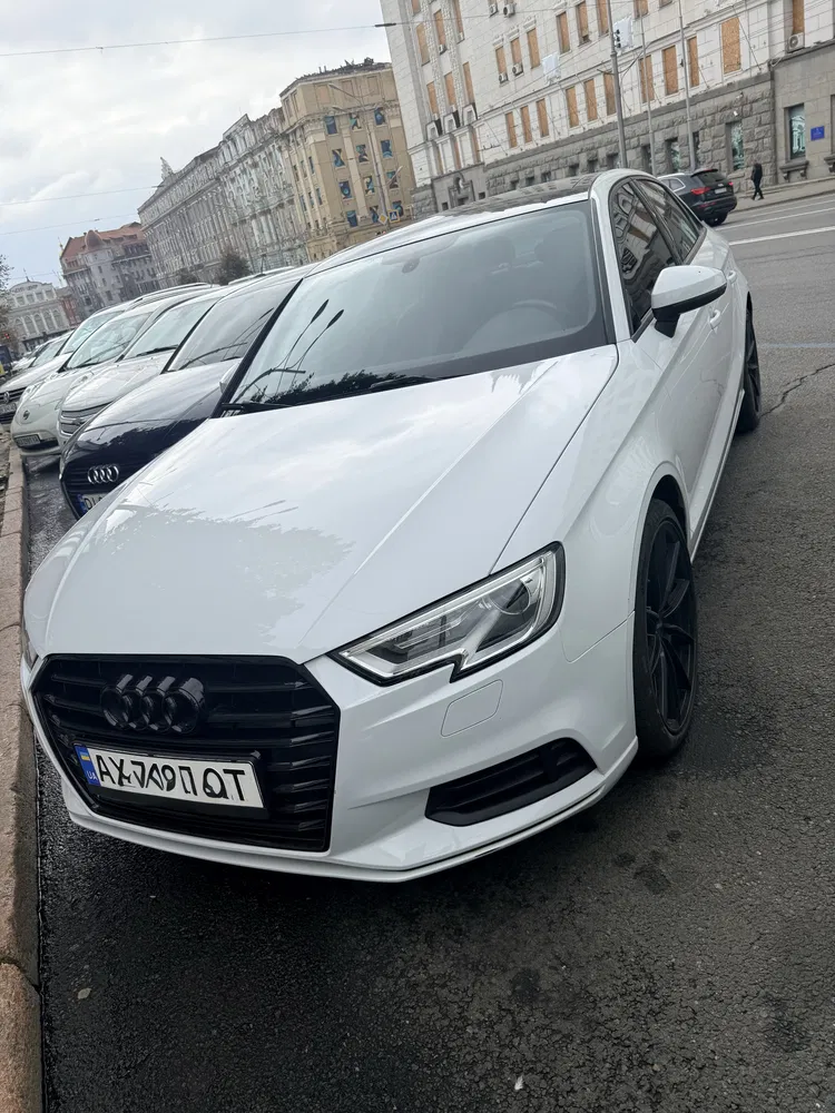 Фото 2018 Audi A3