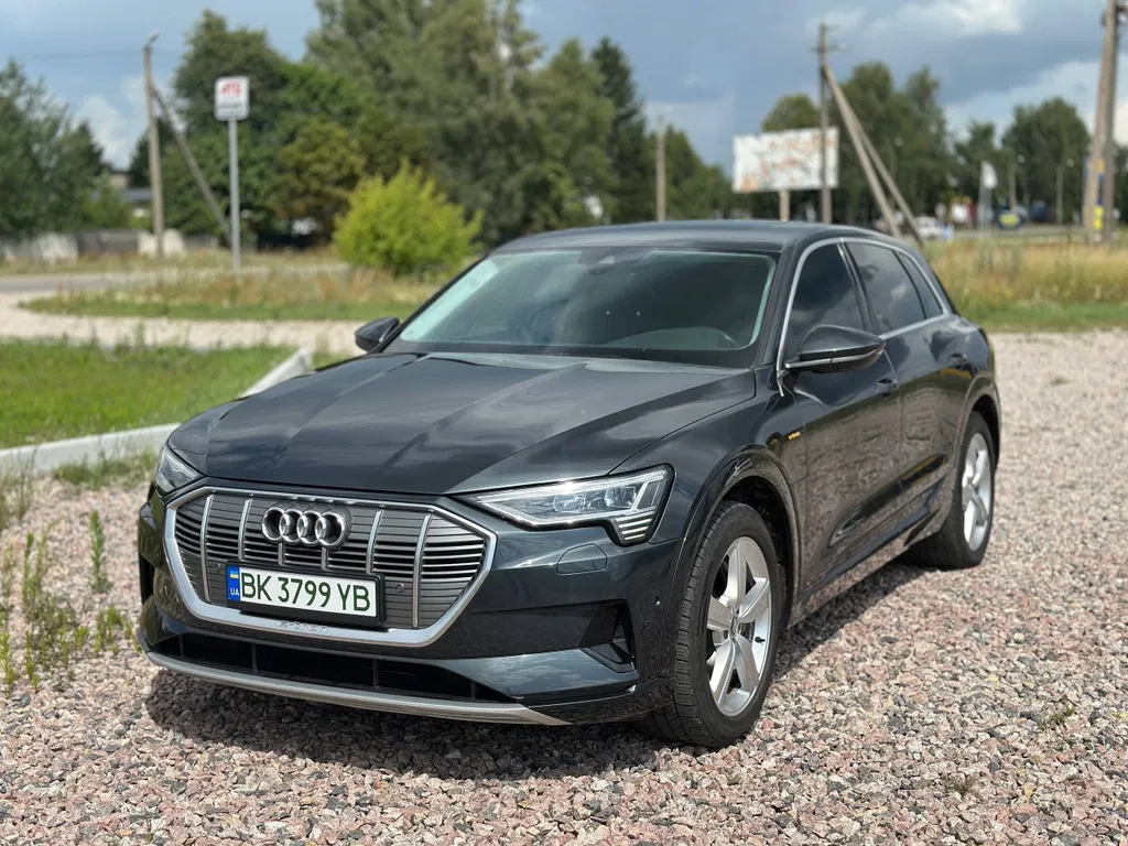 Фото 2020 Audi Інша
