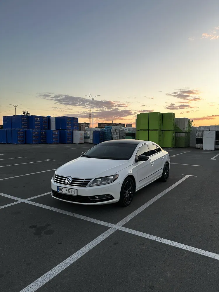 Фото 2013 Volkswagen Passat CC