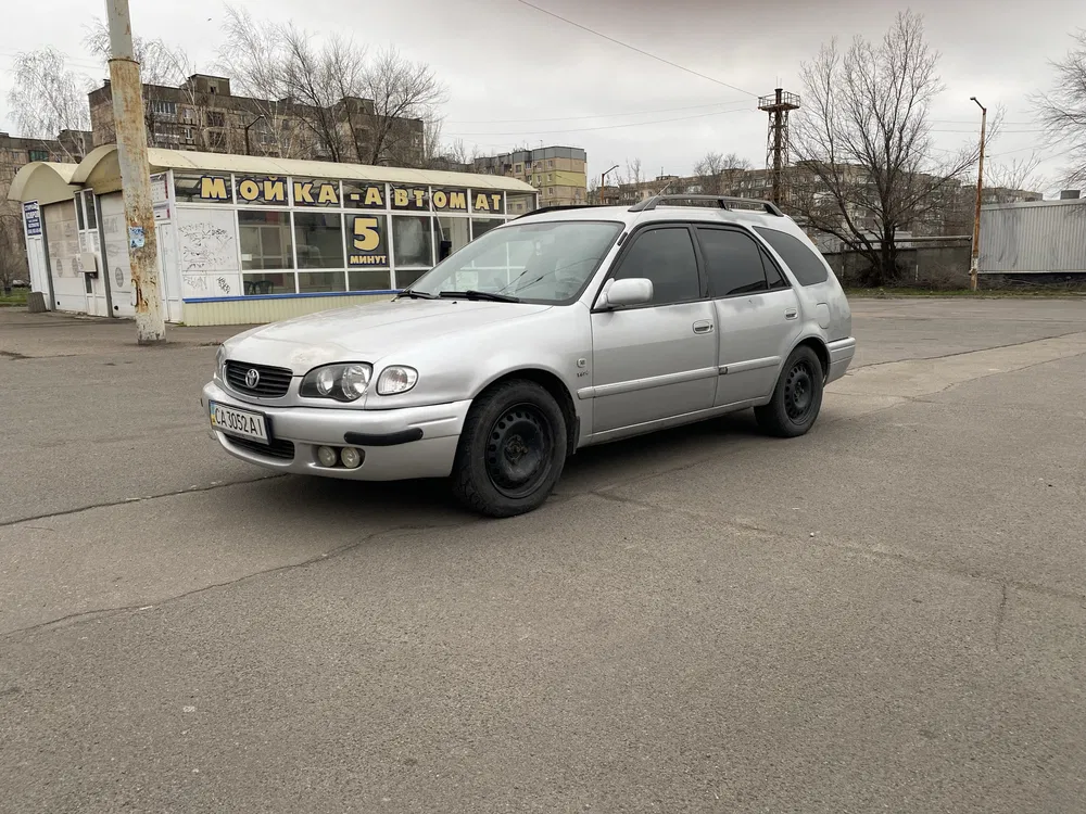 Фото 2001 Toyota Corolla