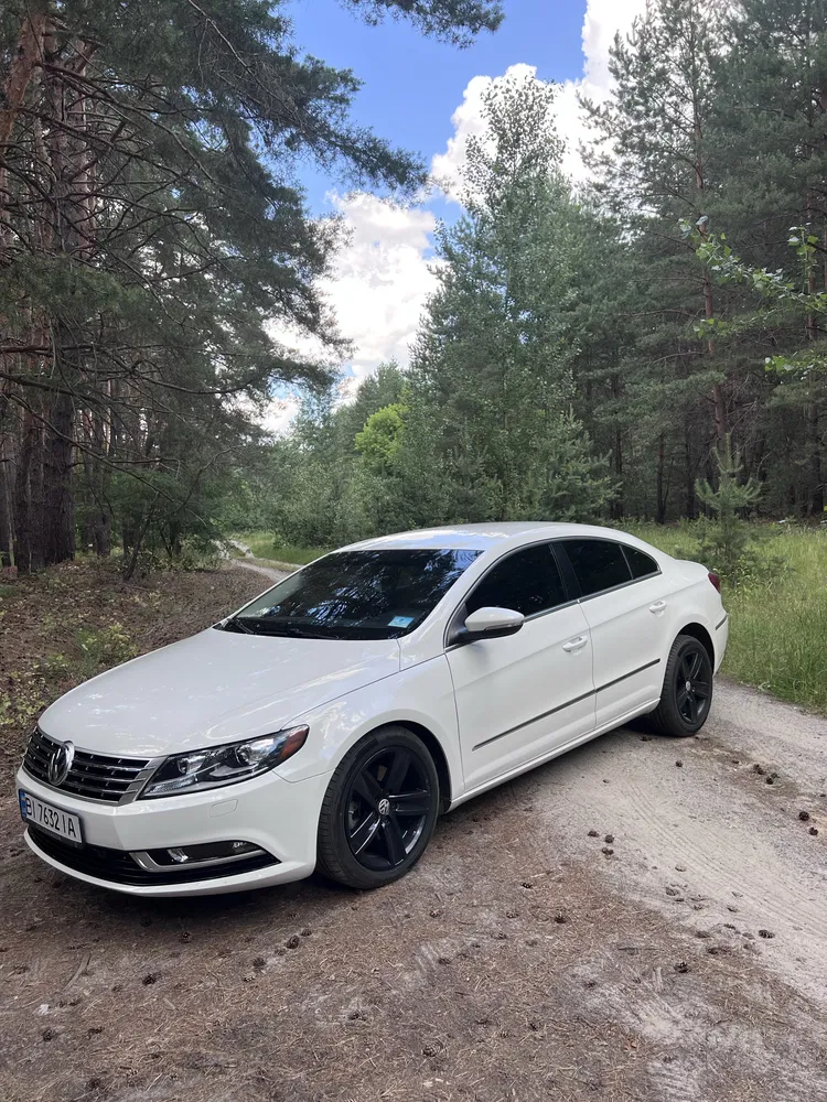 Фото 2013 Volkswagen Passat CC