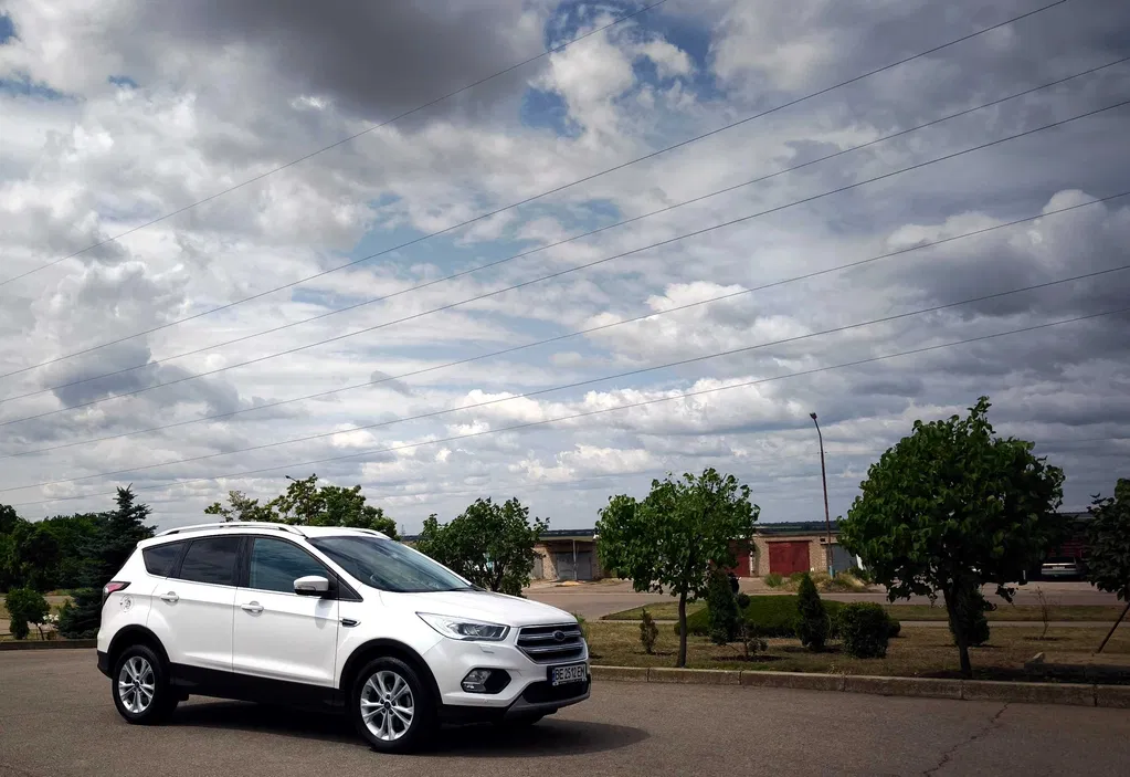 Фото 2019 Ford Kuga