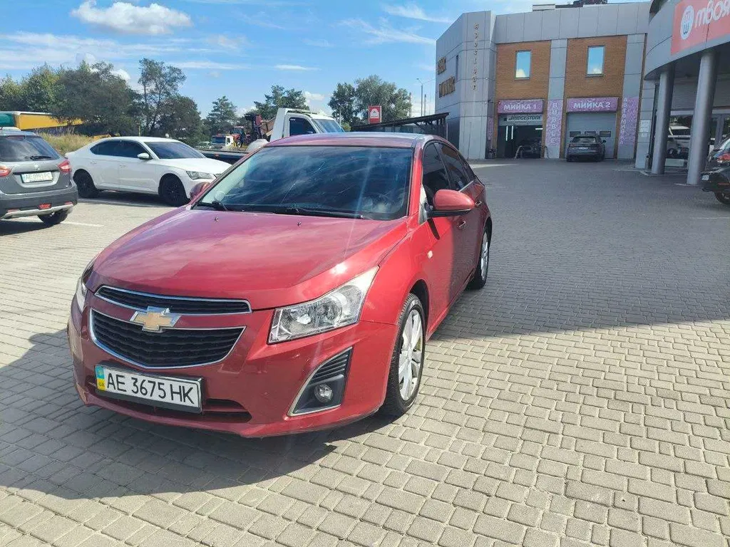 Фото 2012 Chevrolet Cruze