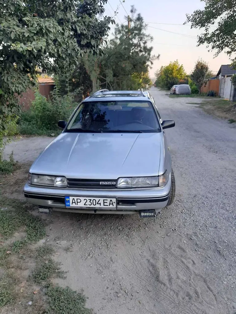 Фото 1988 Mazda 626