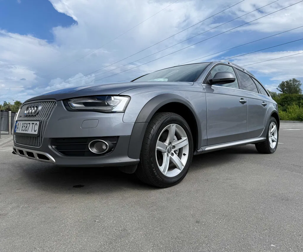Фото 2016 Audi A4