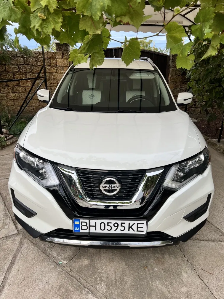 Фото 2017 Nissan Rogue