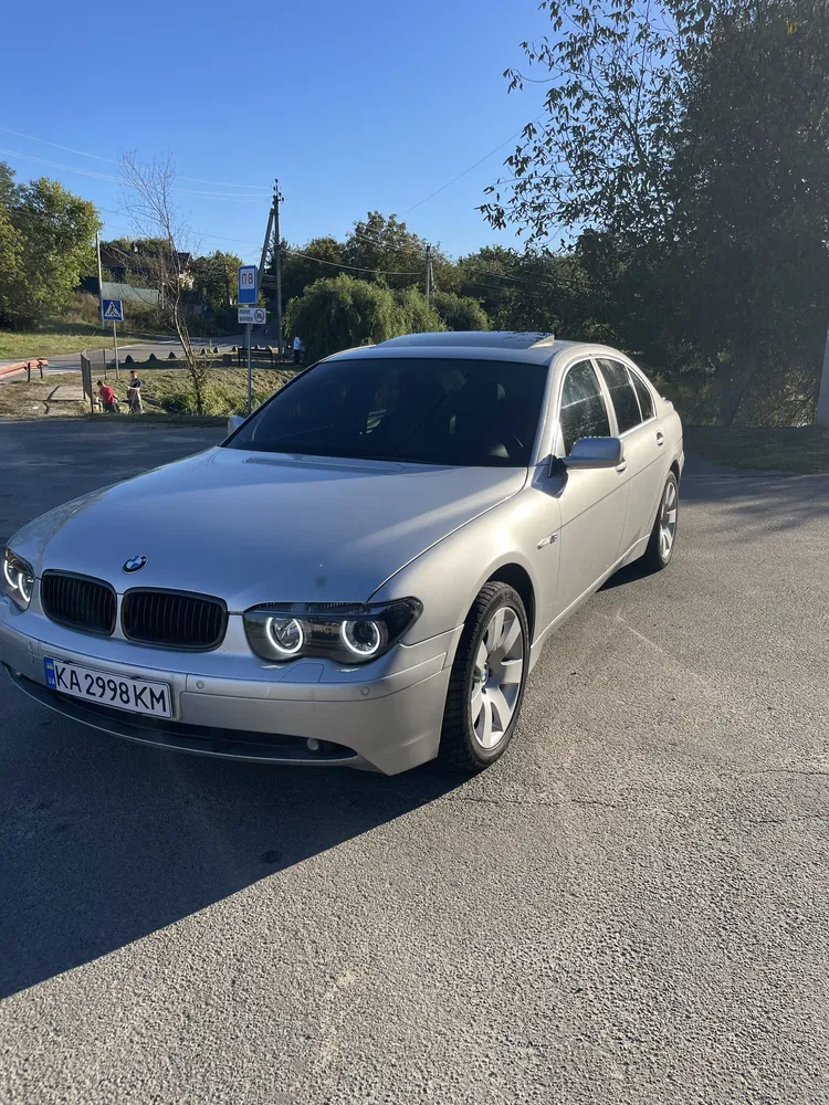Фото 2002 BMW 7 серія