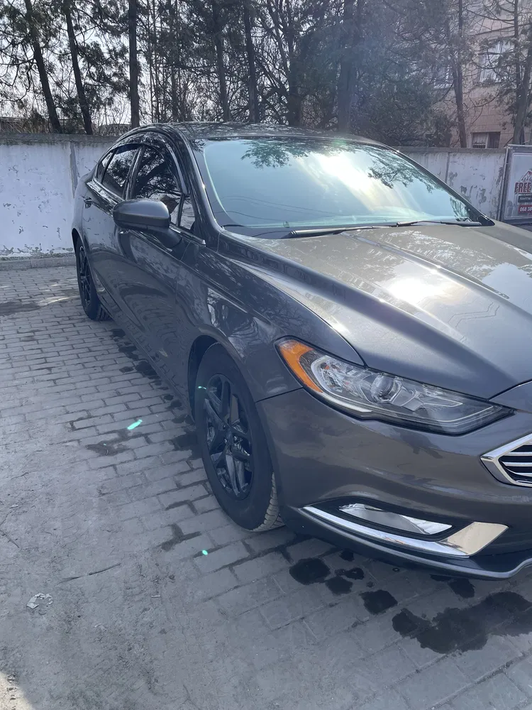 Фото 2018 Ford Fusion (USA)