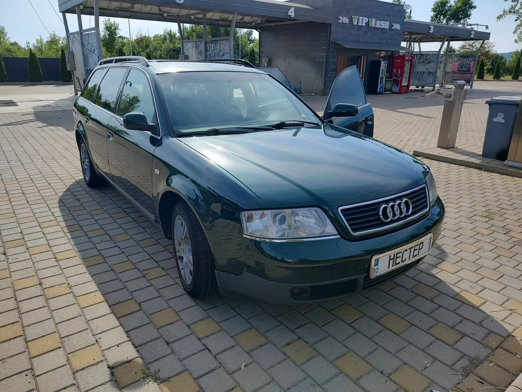 Фото 1998 Audi A6