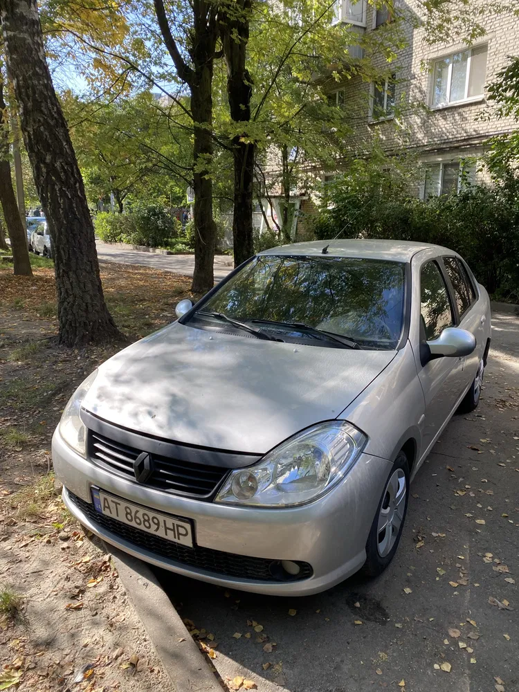 Фото 2008 Renault Clio Symbol