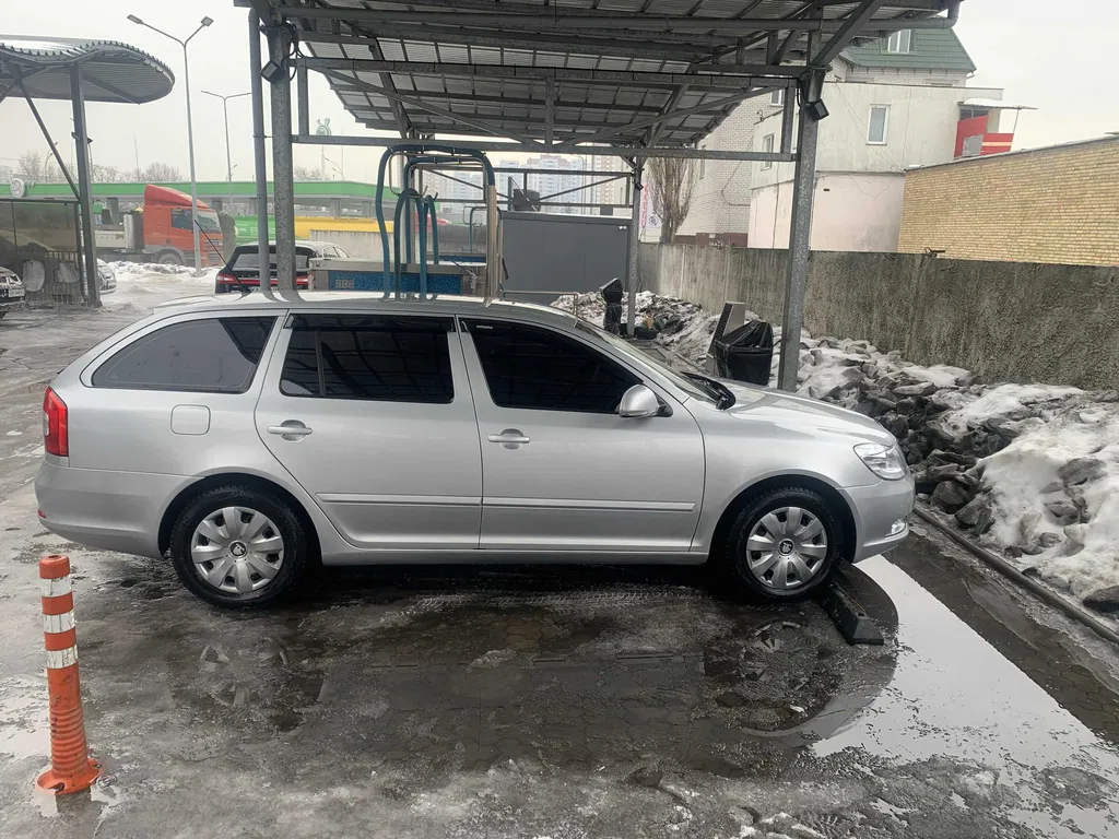 Фото 2009 Skoda Octavia