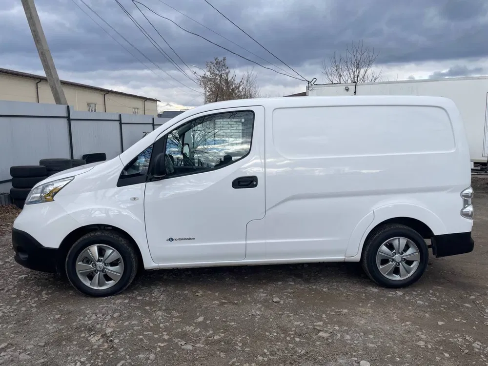 Фото 2018 Nissan NV200