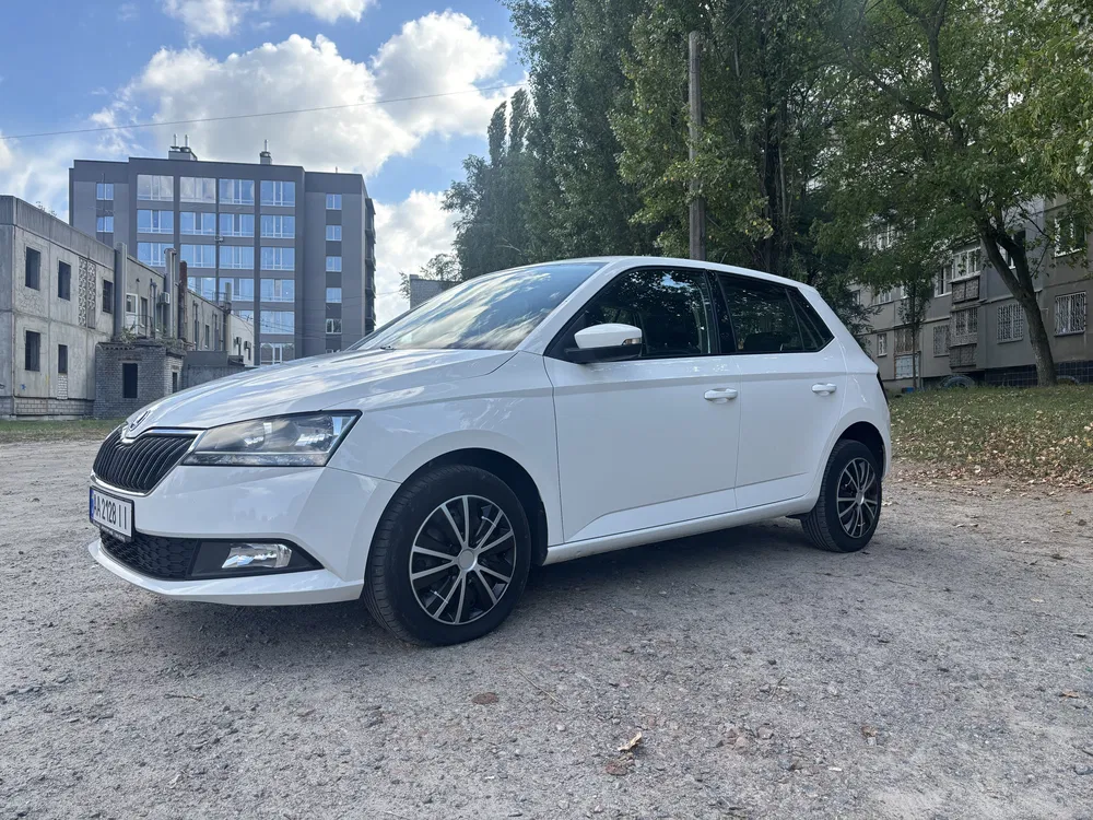 Фото 2019 Skoda Fabia