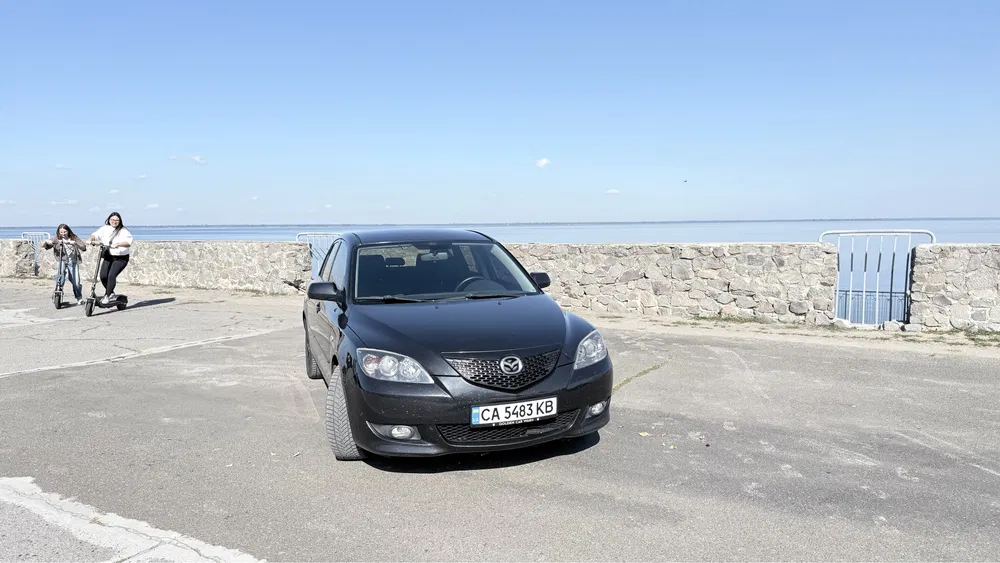 Фото 2005 Mazda 3