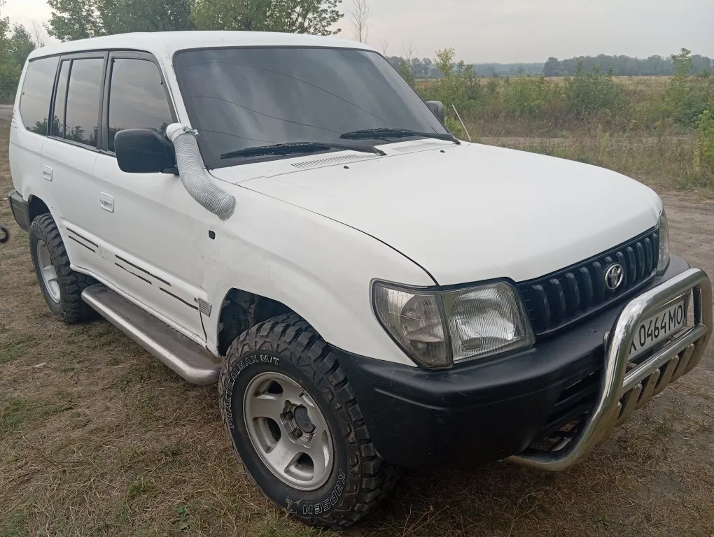 Фото 1997 Toyota Land Cruiser Prado 90