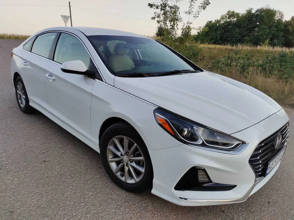 Фото 2017 Hyundai Sonata