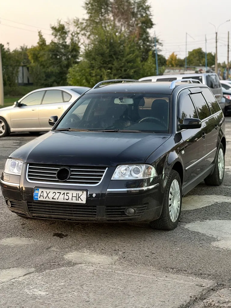 Фото 2003 Volkswagen Passat Variant