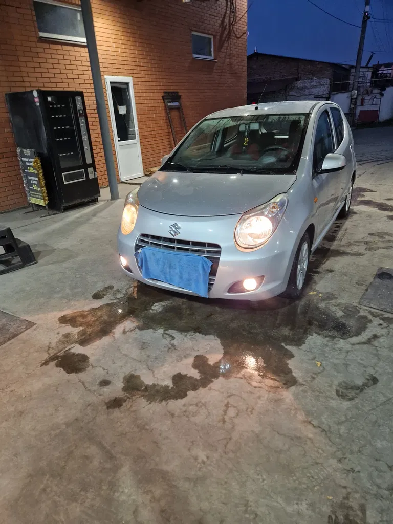 Фото 2013 Suzuki Alto
