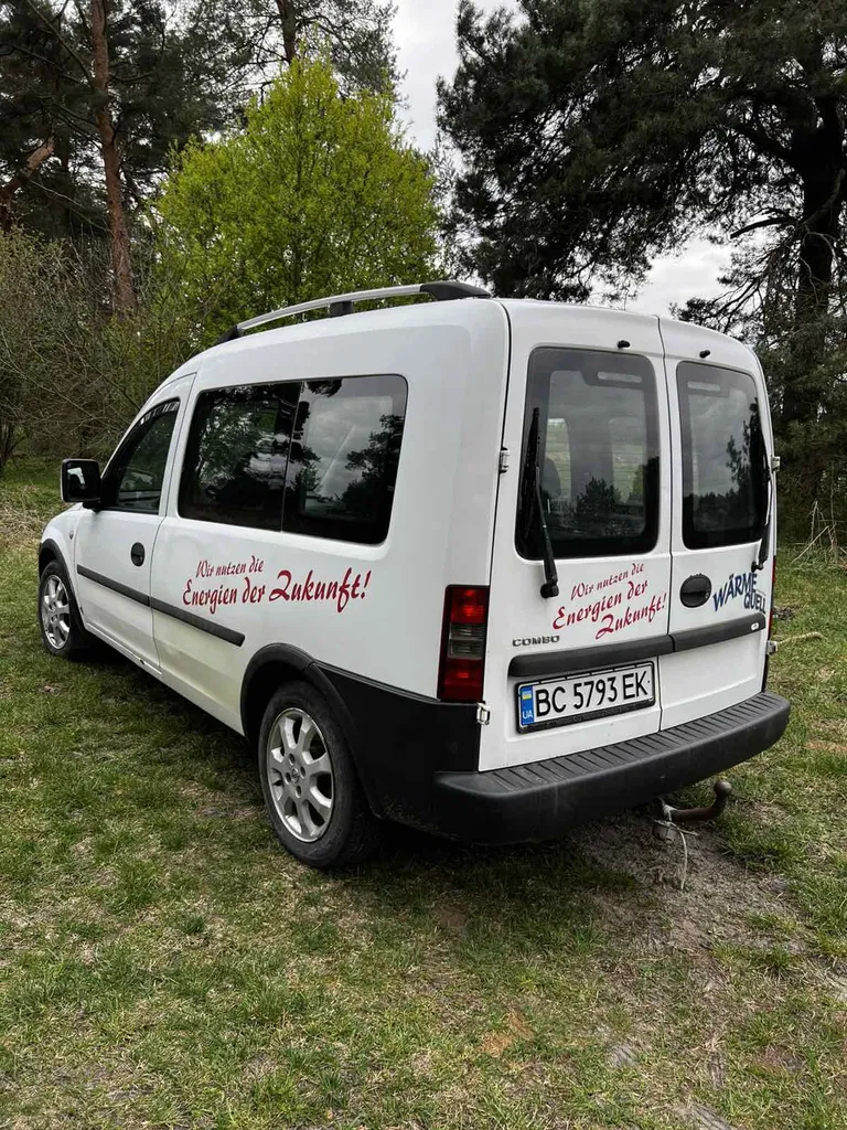 Фото 2006 Opel Combo