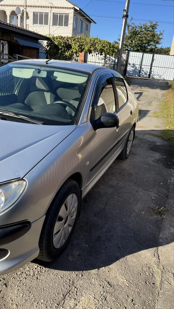 Фото 2007 Peugeot 206